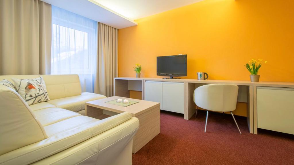 Hotel Slovan 80/100
