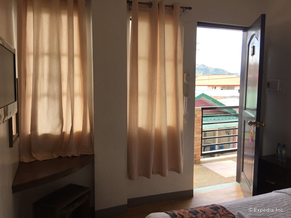 Balaibinda Lodge 4/50