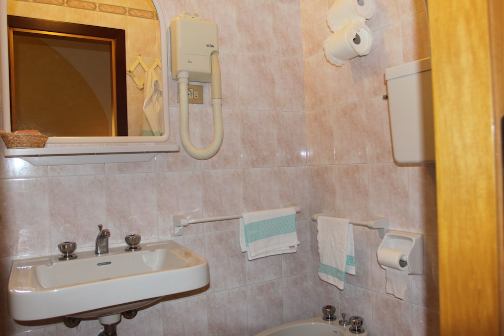 Hotel Adele 45/46