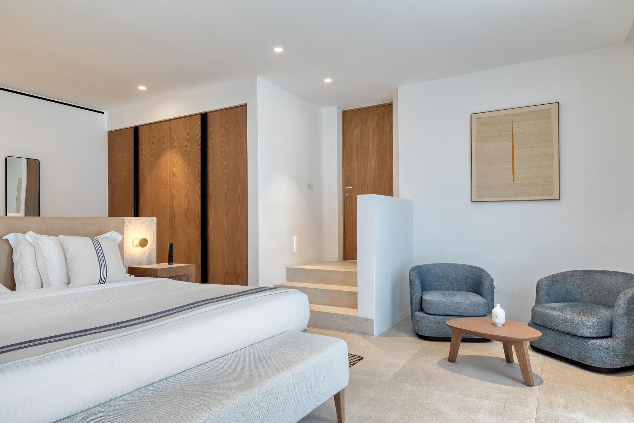 2 BEDROOMS, GRAND, VILLA