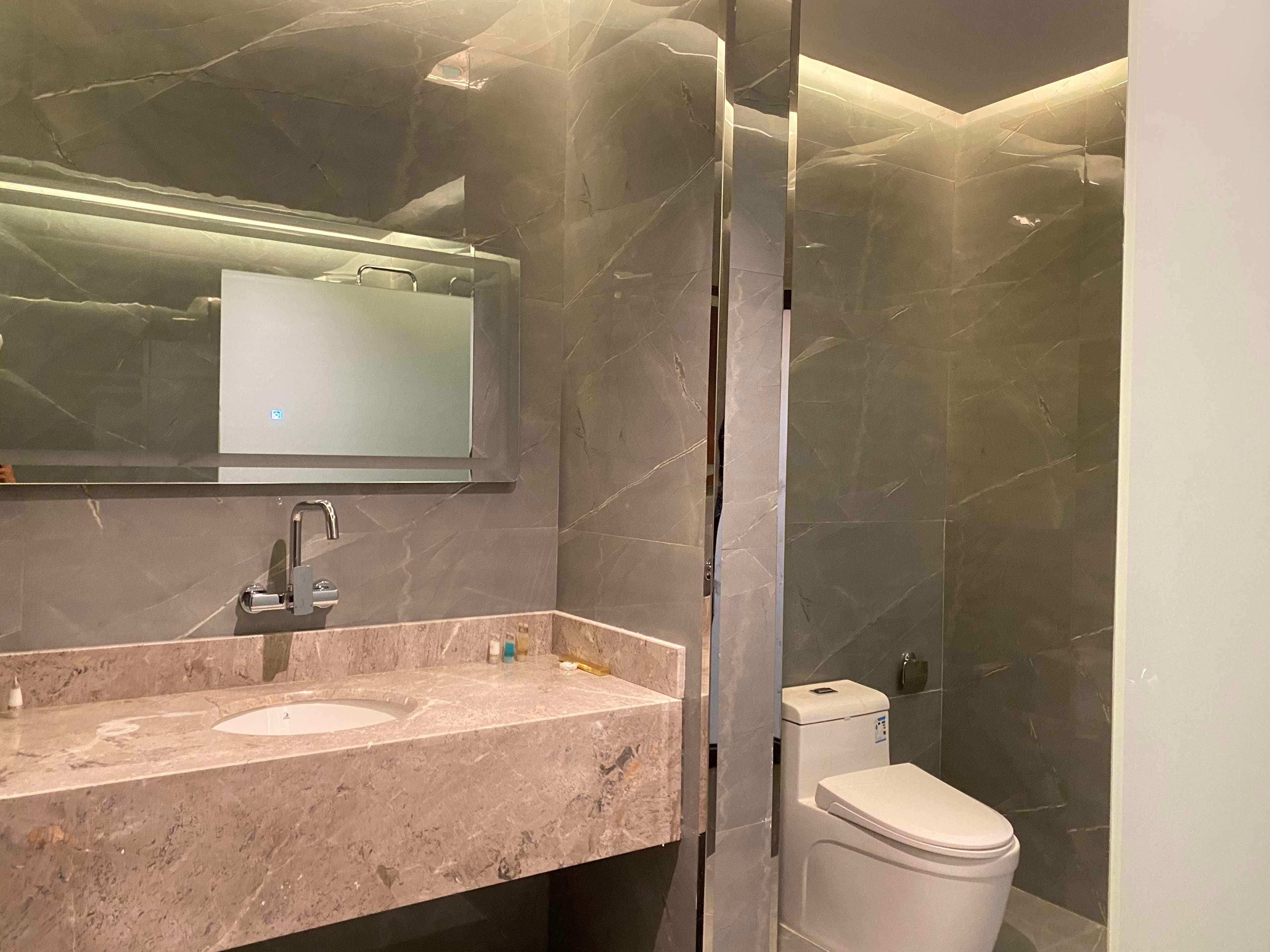 فندق الضيافة(Al Diyafa Hotel) 39/44