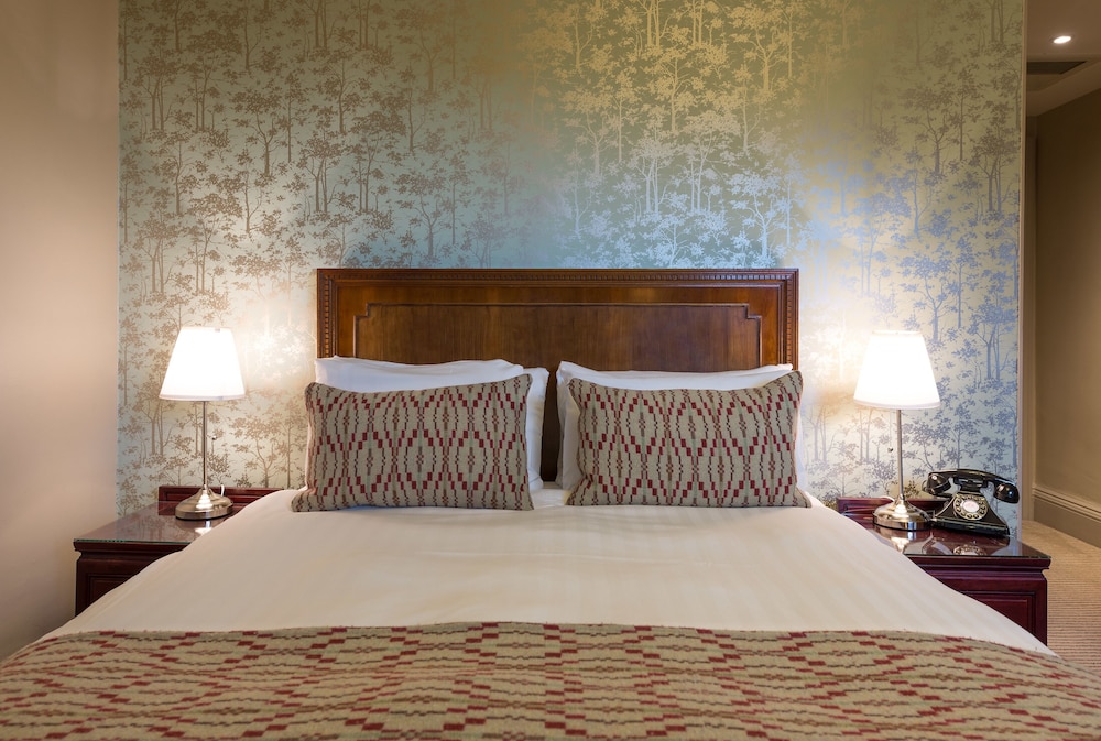 The Crown Manor House Hotel 20/42