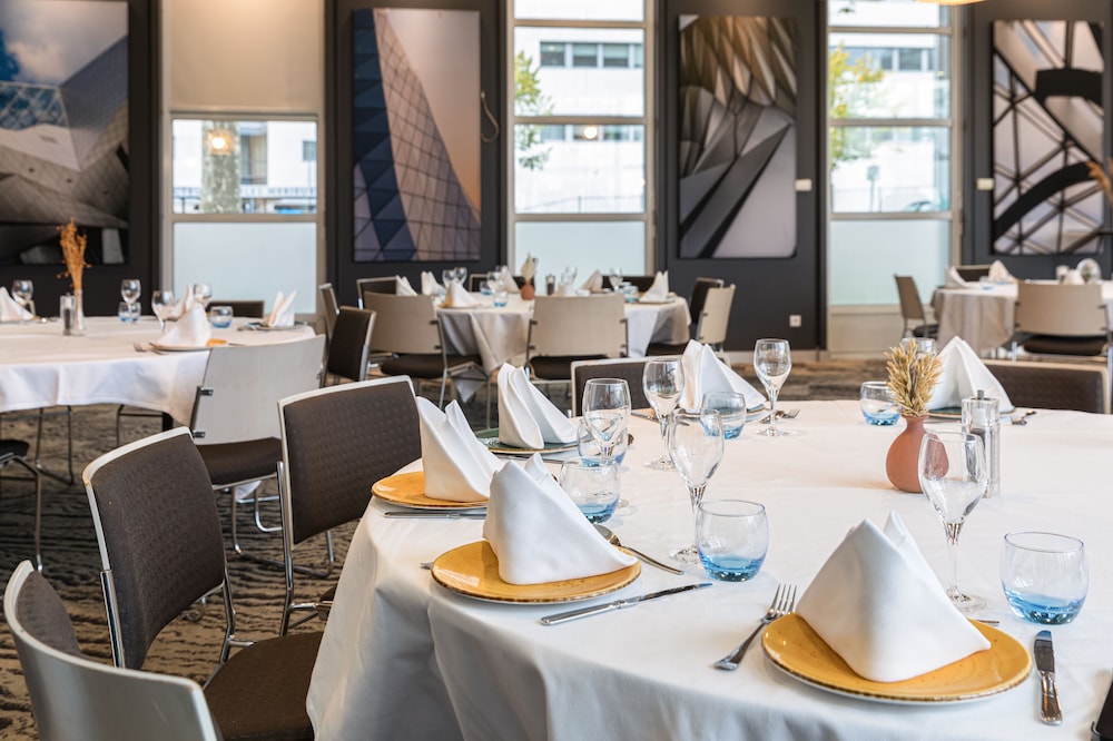 Novotel Lyon Gerland Musee des Confluences 46/62