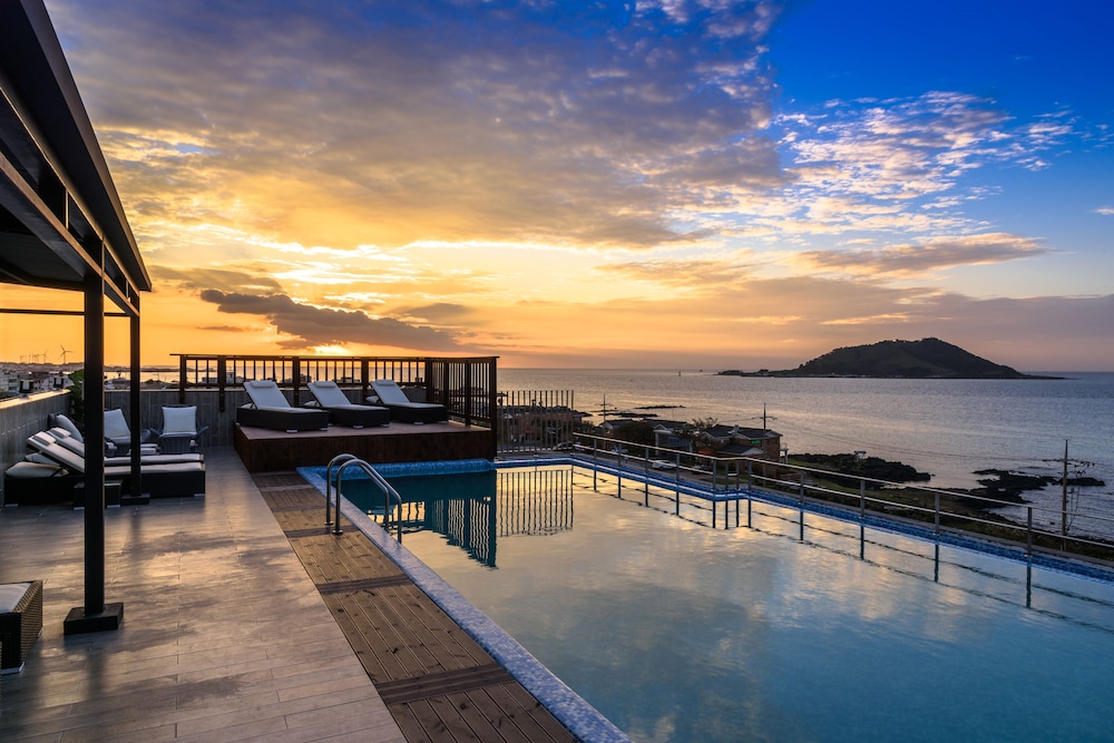 Augila Hotel Jeju Oceano Suites 55/61
