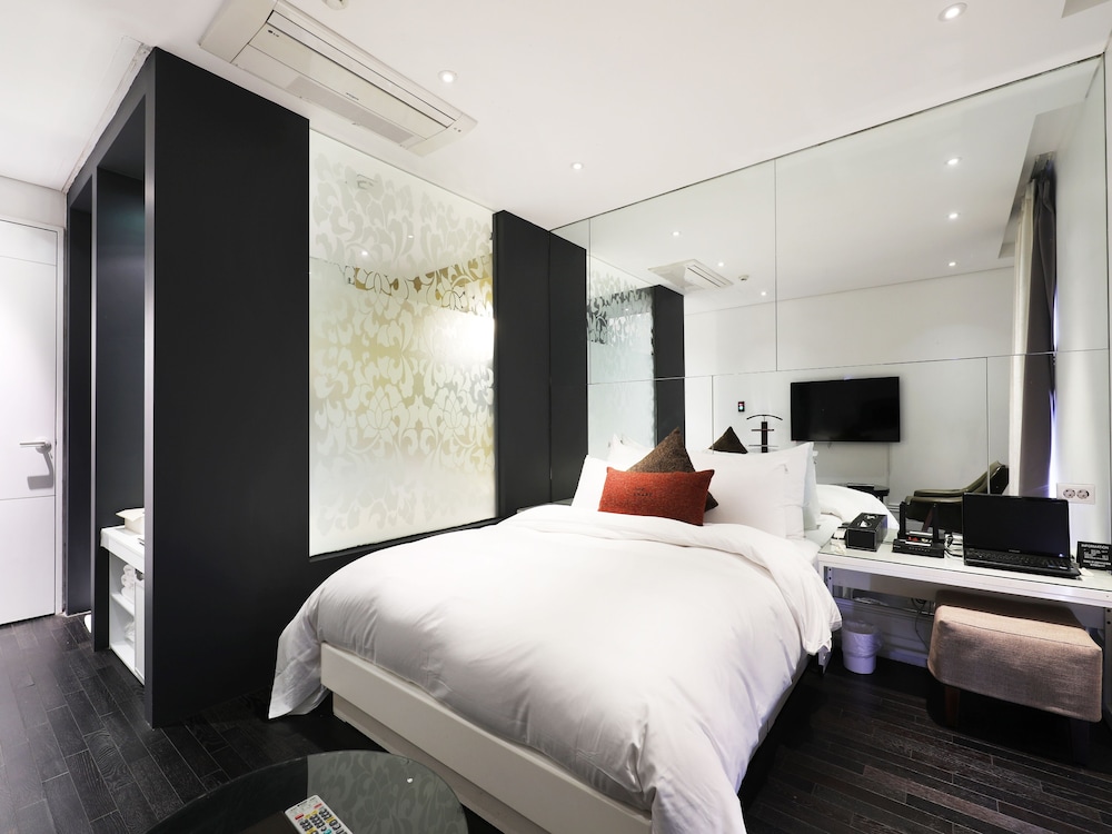 Hotel Amare Incheon Ongnyeon 15/49