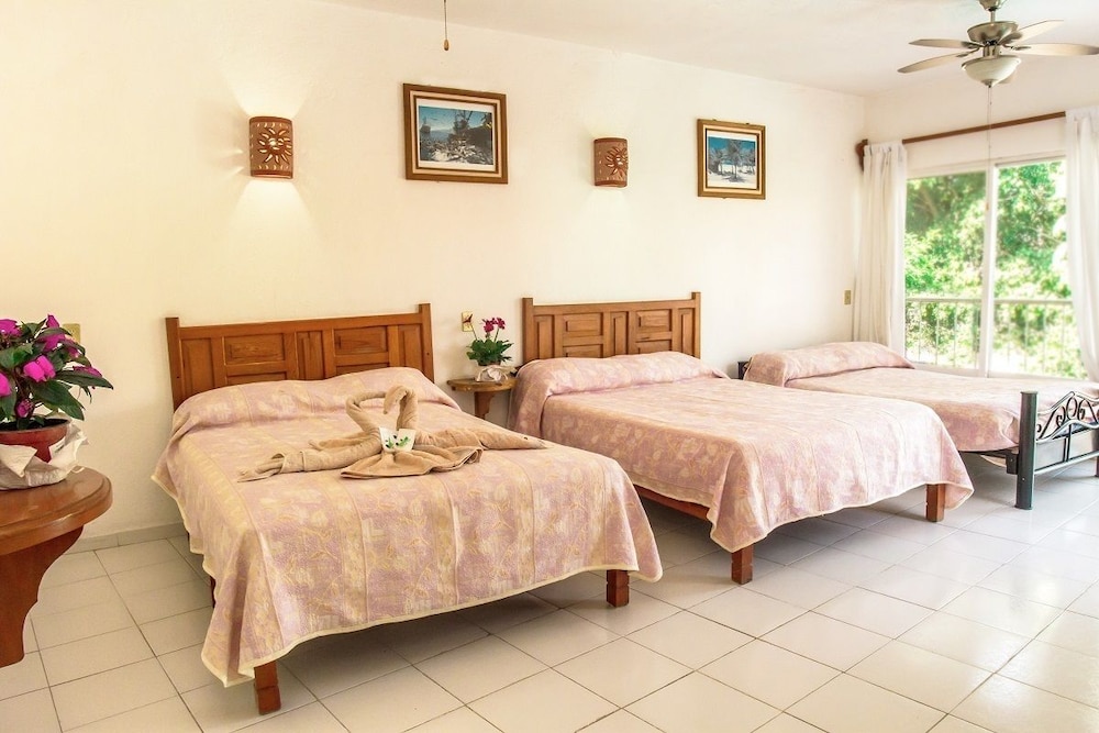 HOTEL QUINTA PARAISO COCOYOC 11/31