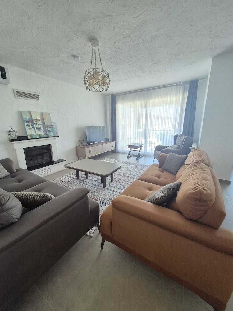 Ibak Sunny Houses 29/50