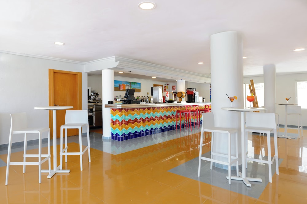 Hotel Vibra S Estanyol 10/55