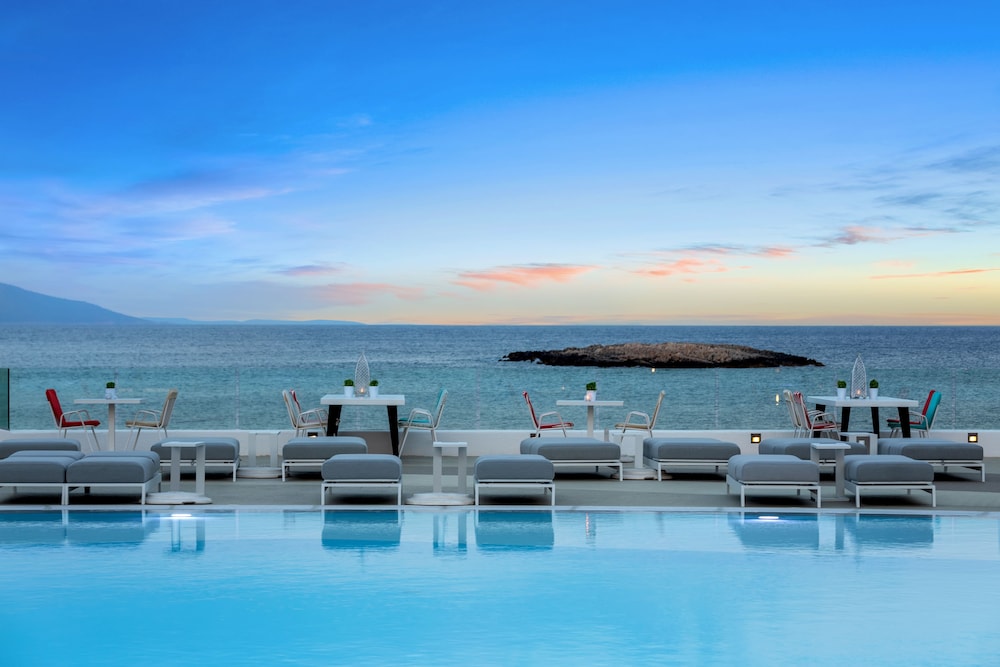 Marpunta Resort 53/65