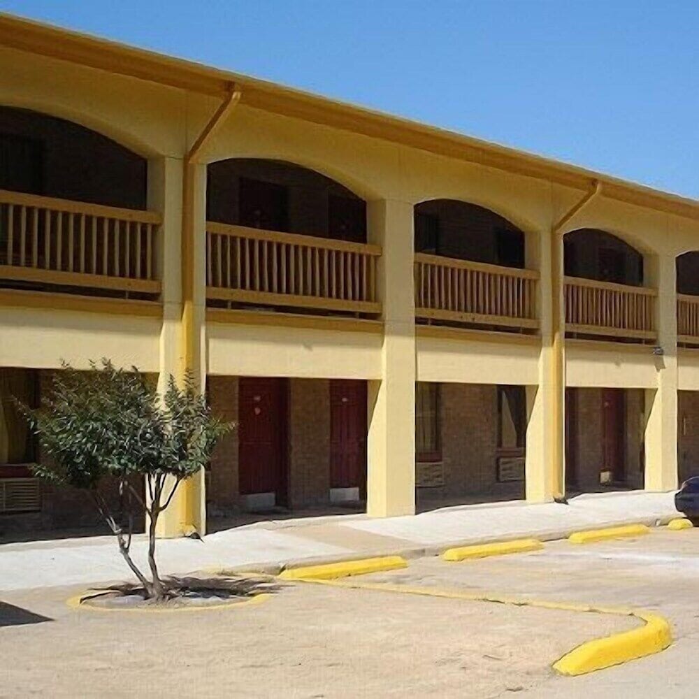 Motel6 Freeport, TX in FREEPORT - TX