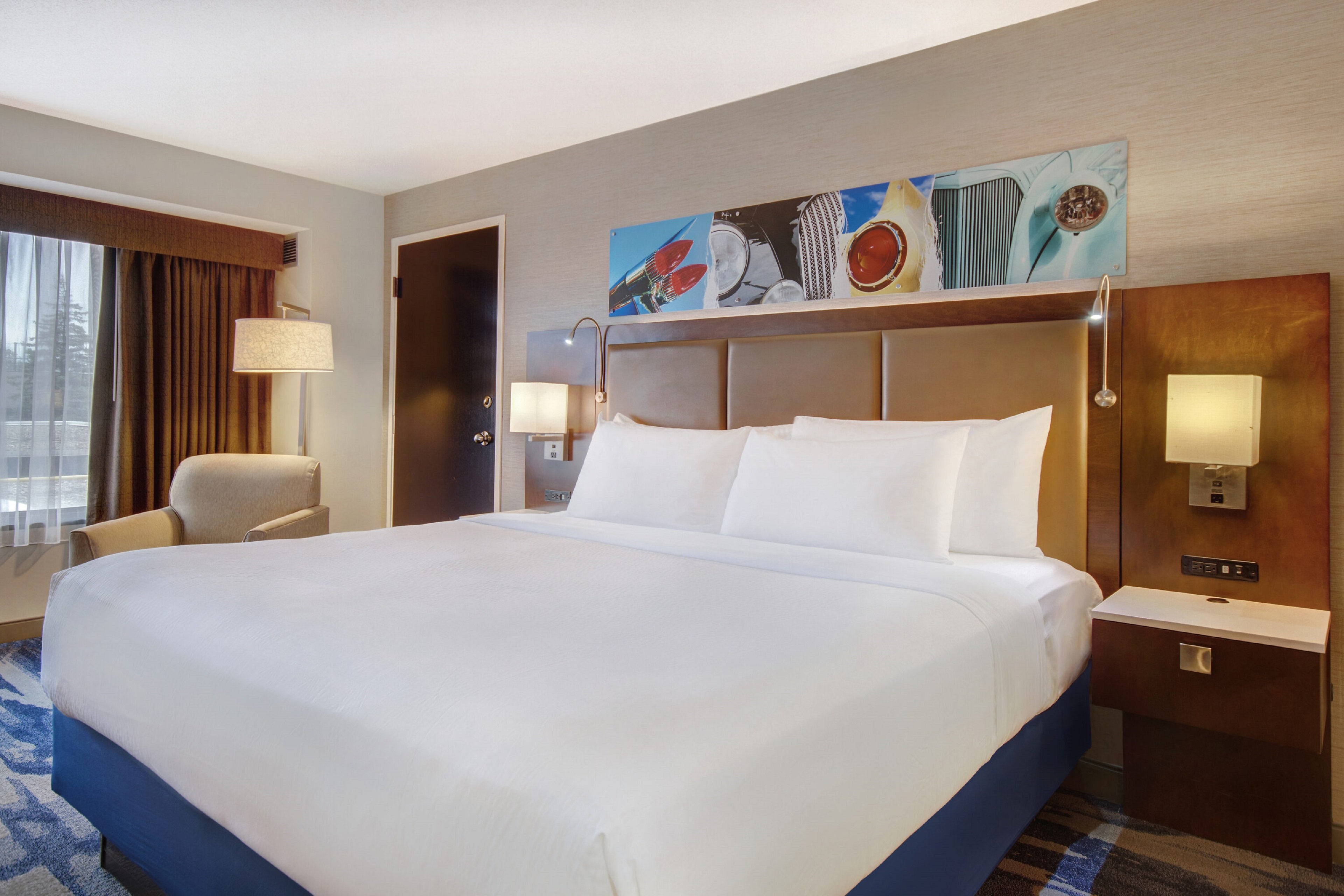 غرفة بسرير كينج لذوي الإعاقة، Crowne Plaza Auburn Hills 6/10