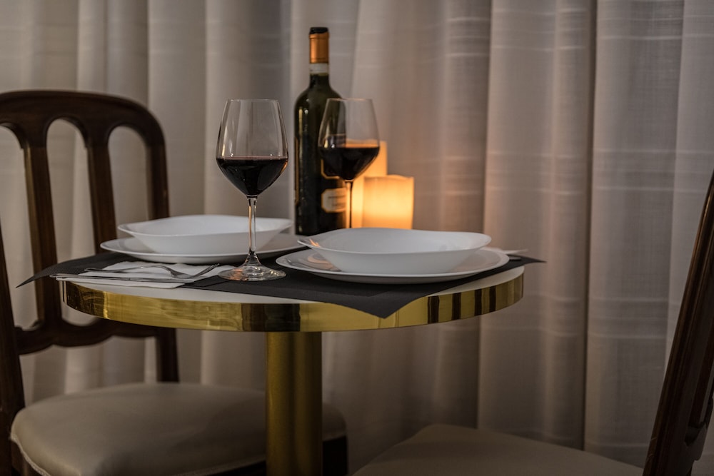 Navona Central Suites 42/50