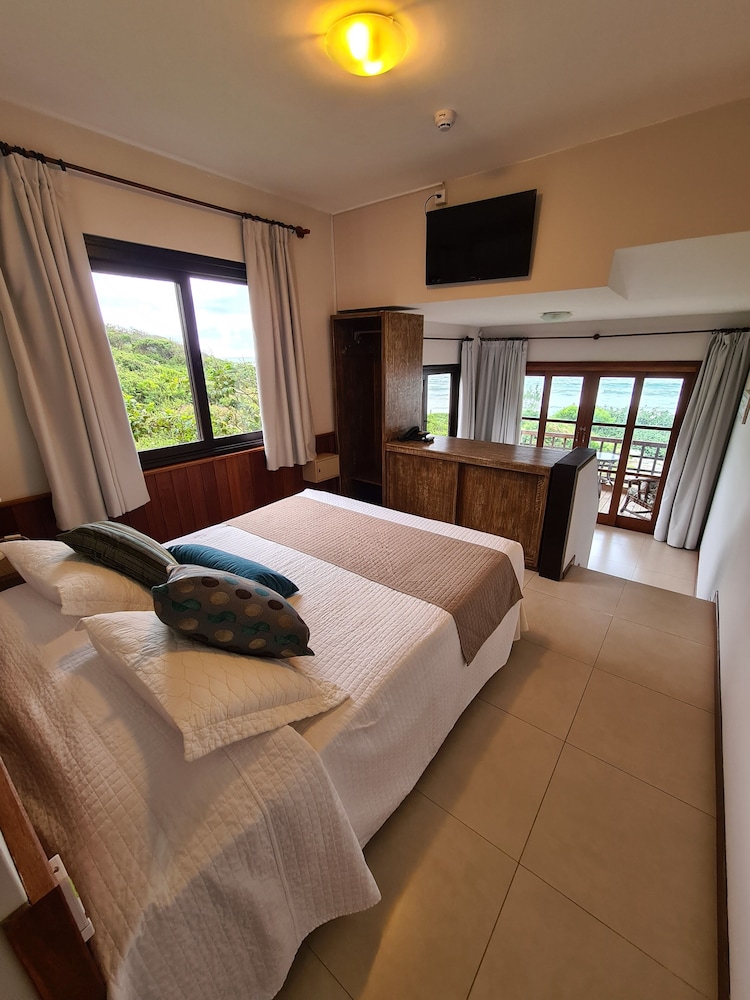 Hotel Atalaia do Mariscal 34/77