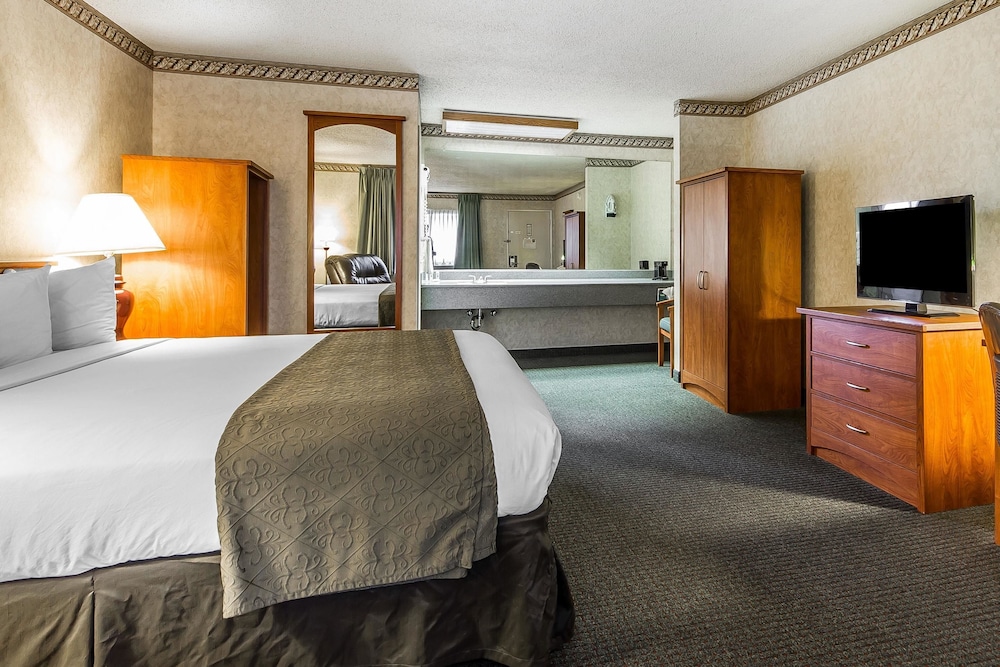 Quality Inn And Suites Silicone Valley 20/41