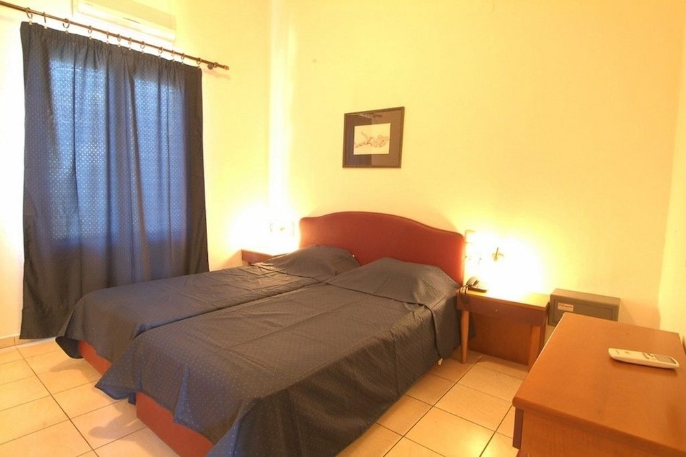 Hotel Polydoros 7/44