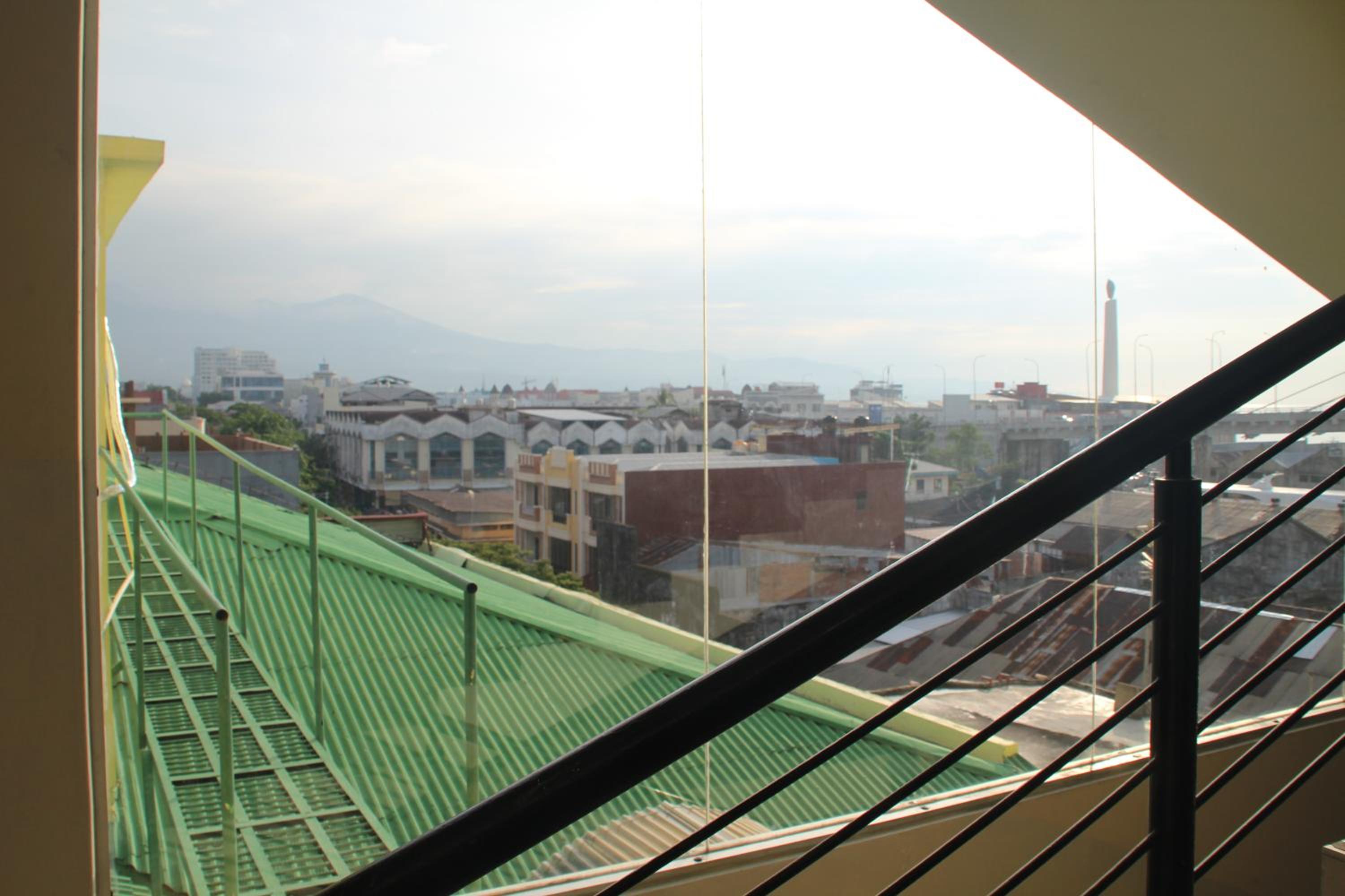 Hotel Celebes 30/56