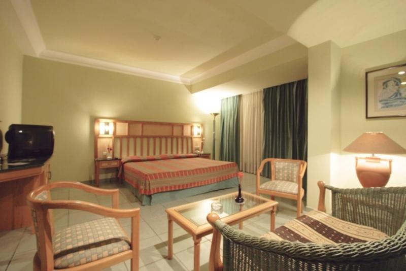 Sea Garden Hotel 25/42