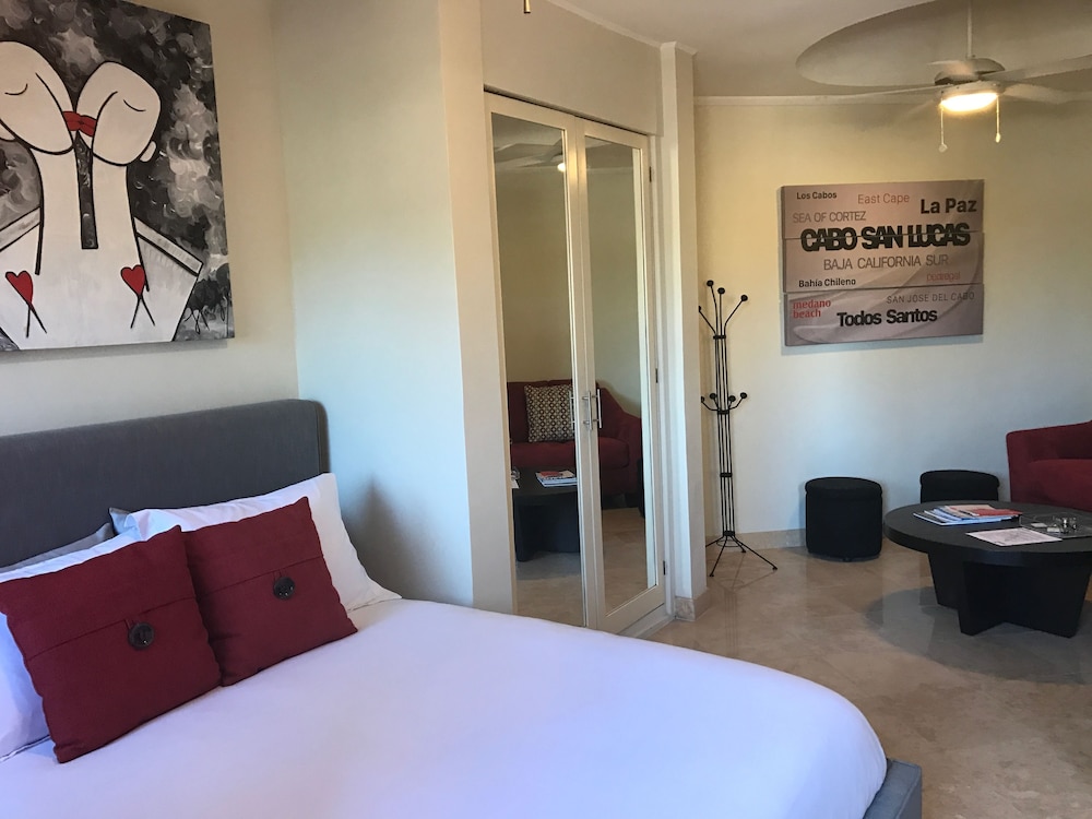 Studio Suite At Marina Cabo Plaza 12/39