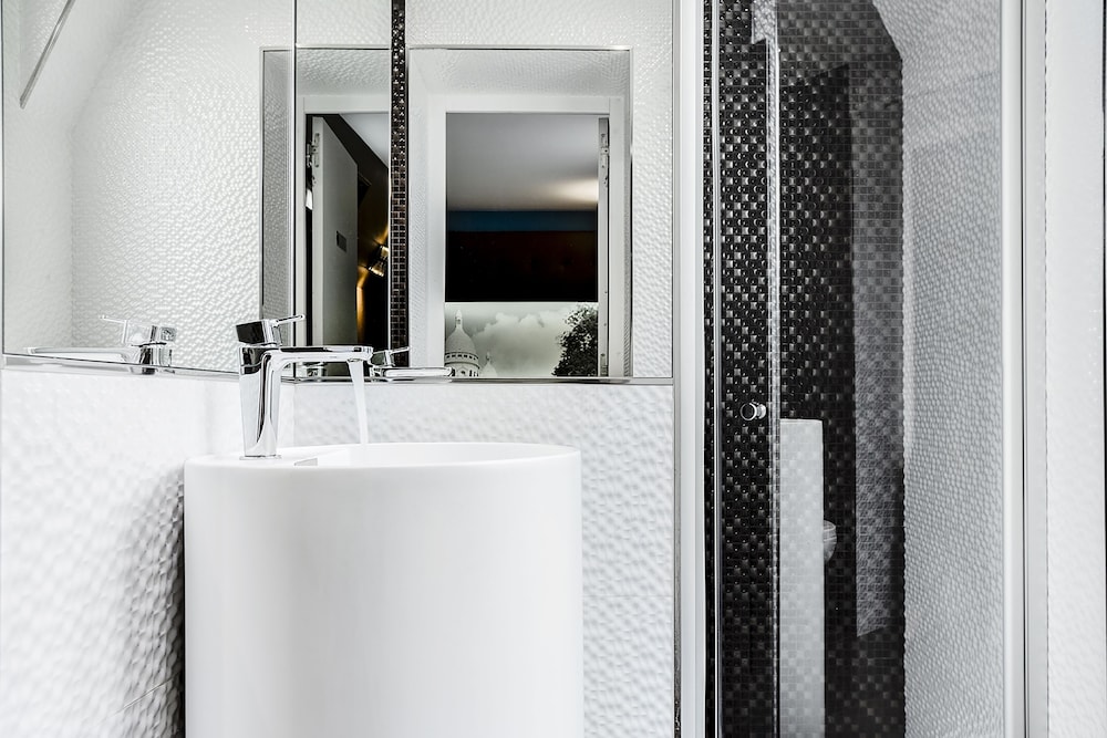 Best Western Nouvel Orleans Montparnasse 15/32