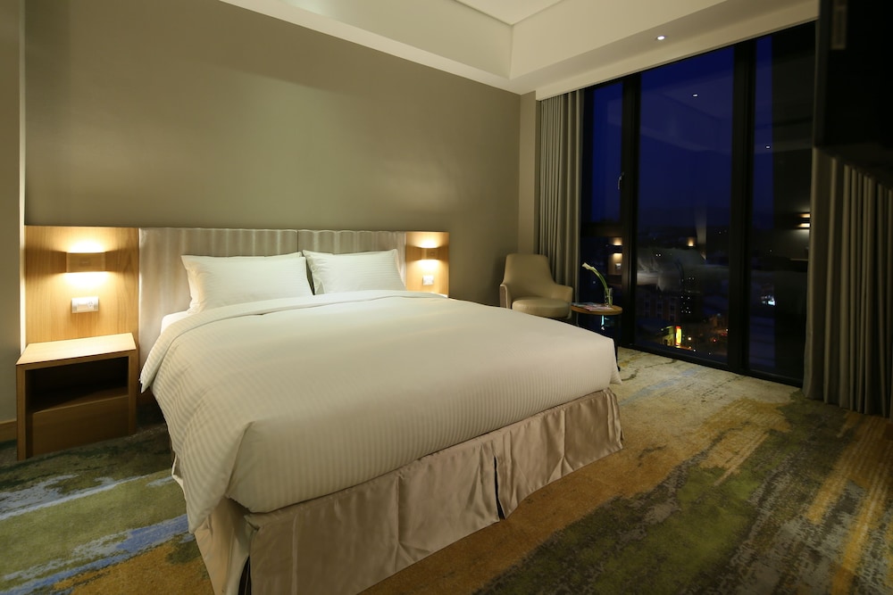 South Urban Hotel 13/45