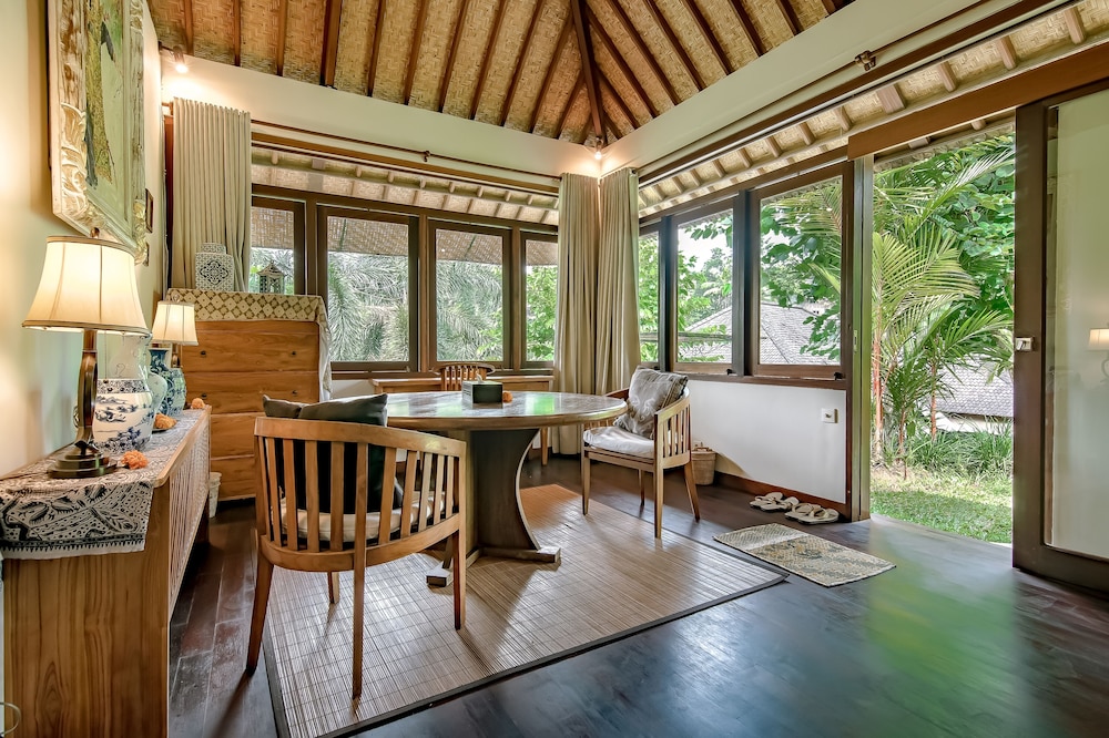 Villa Umah Shanti 34/50