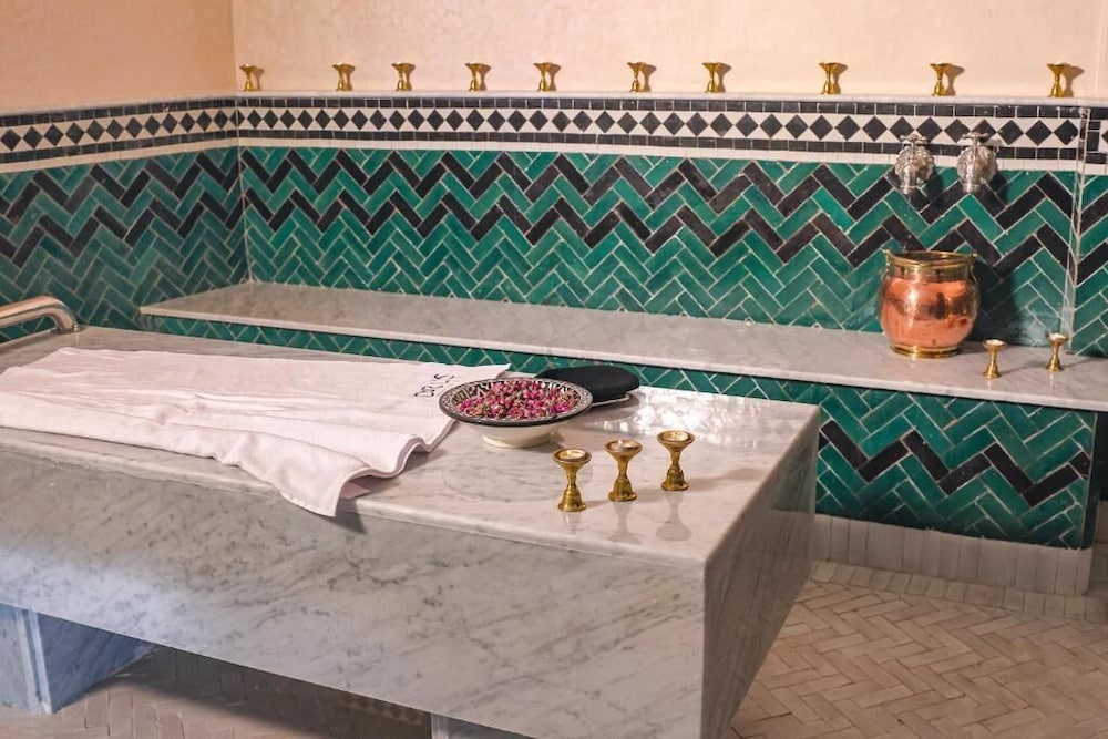 Dar Lys Luxury Riad & Spa 32/46