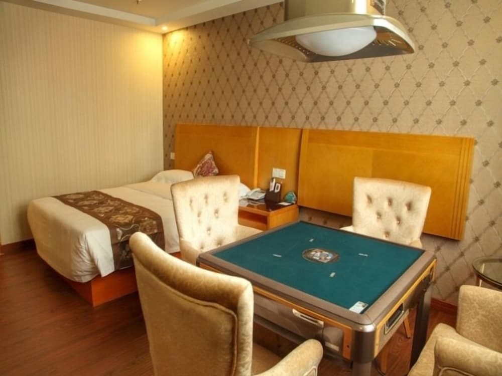 Greentree Inn Zhuhai Mingzhu Station Express Hotel 19/27