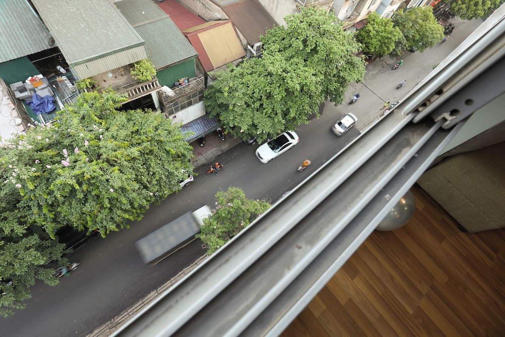 Hanoi Gallant Hotel 63/66