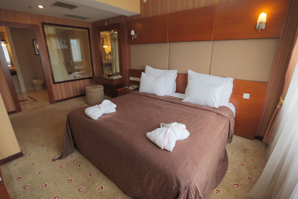 Regardal Hotel 18/50