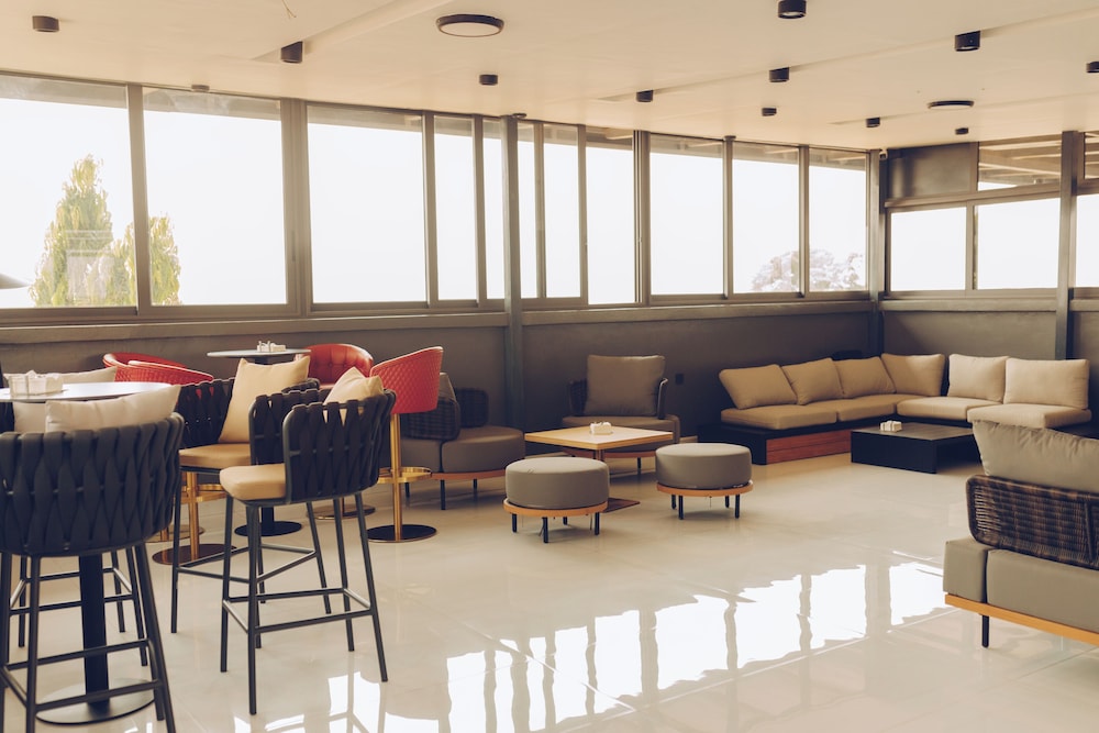 Elysium suites and apartments 15/20