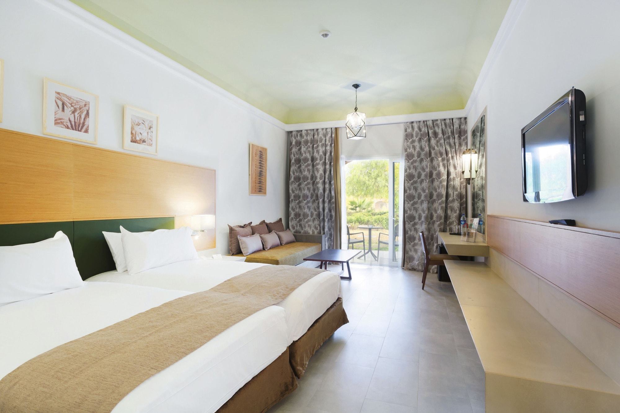 STANDARD, DOUBLE BED, BALCONY
