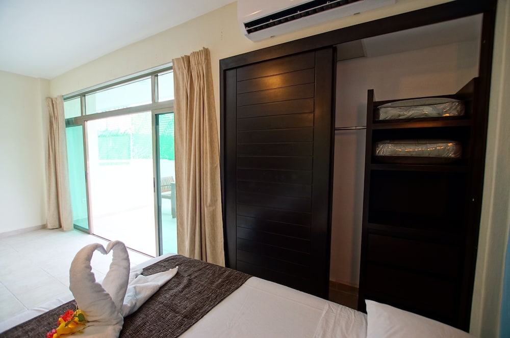 Hotel Angelos 12/50
