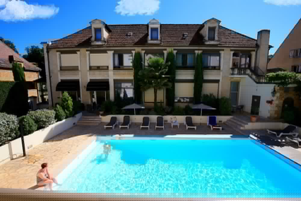 Hotel Le Renoir 1/36