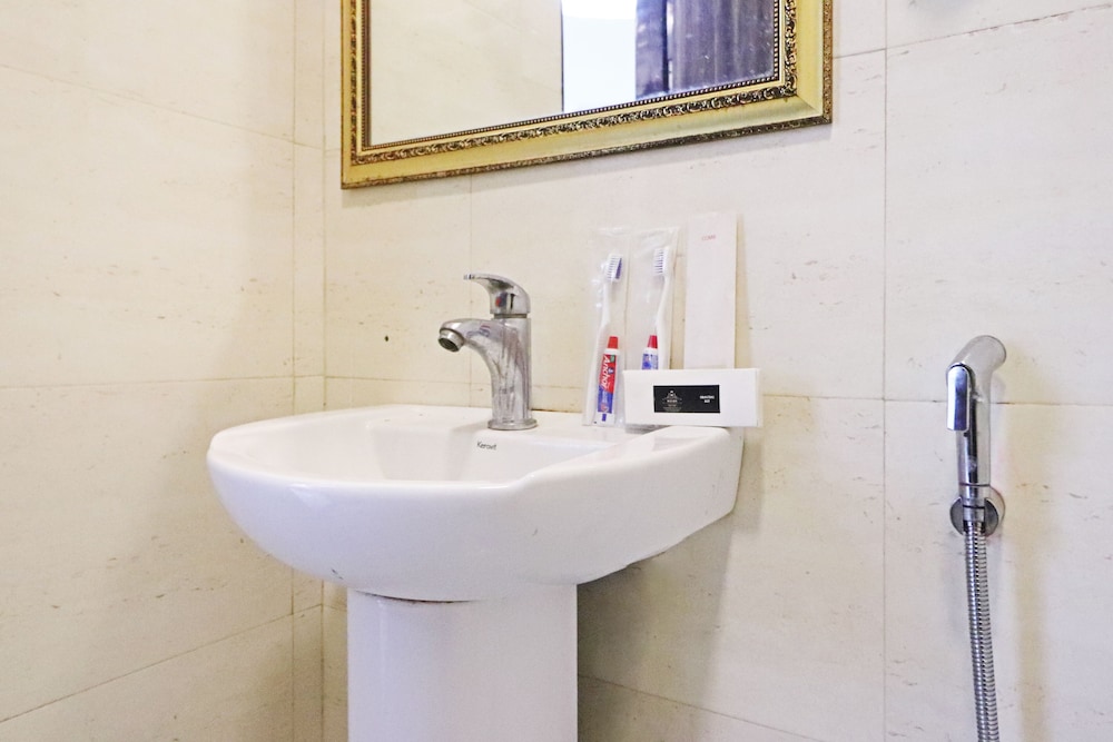 Oyo 10274 Hotel Aamara 60/61
