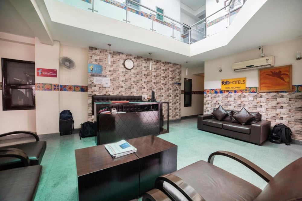 FabHotel Anutham Saket 29/36