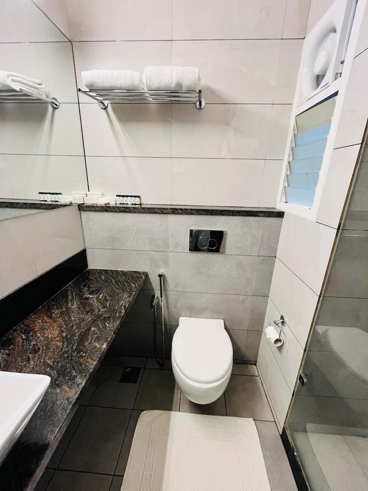 Gokulam Grand Resort & Spa, Coorg 49/50