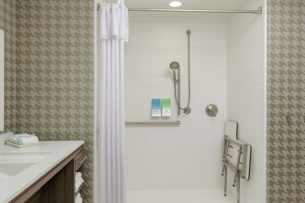 Home2 Suites by Hilton Fort Collins 17/44