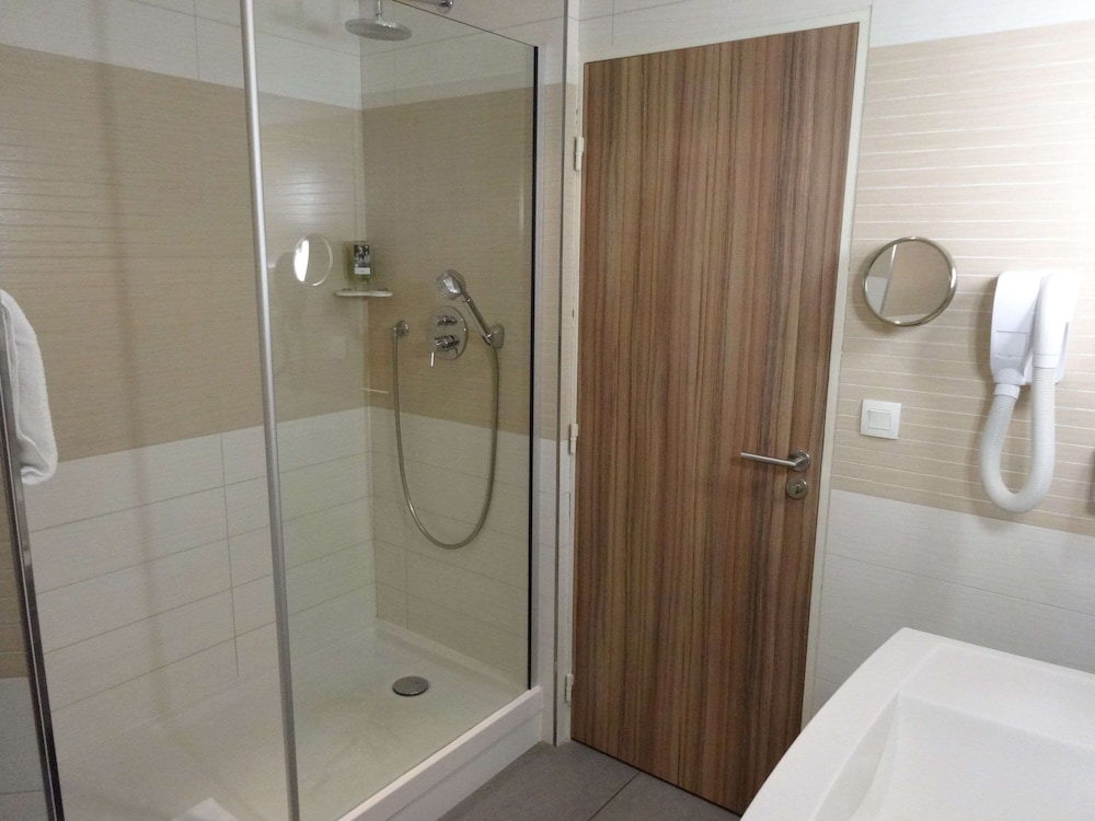 Mercure Libourne Saint Emilion Hotel 8/65