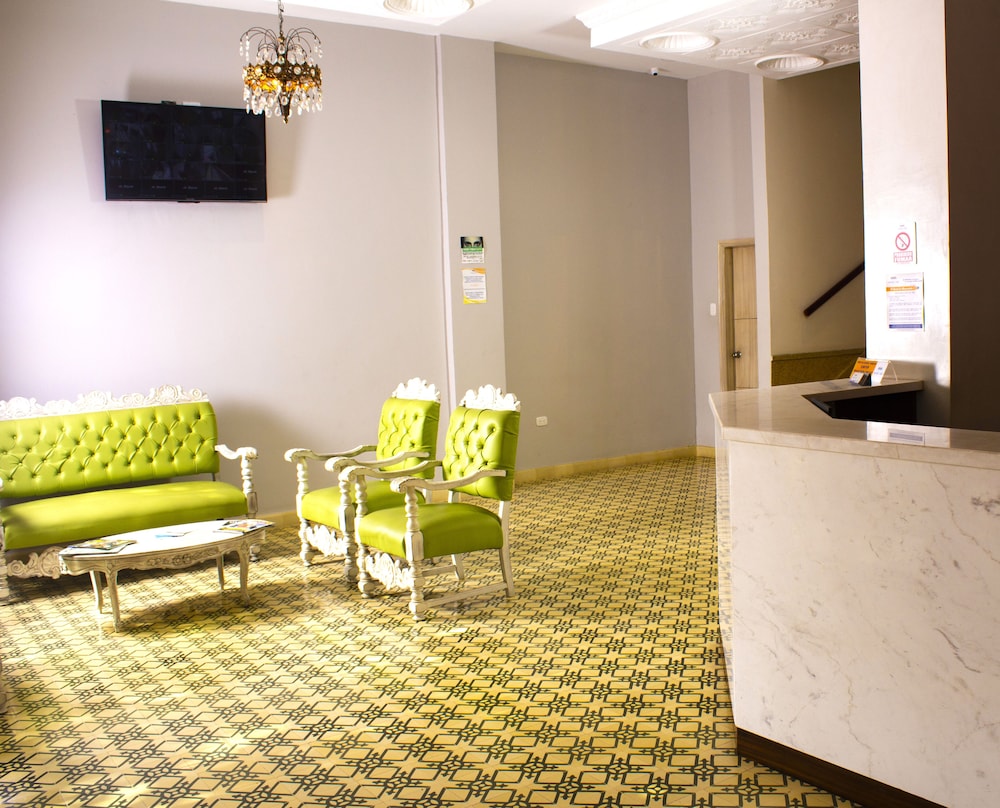 Hotel Marcari 19/30