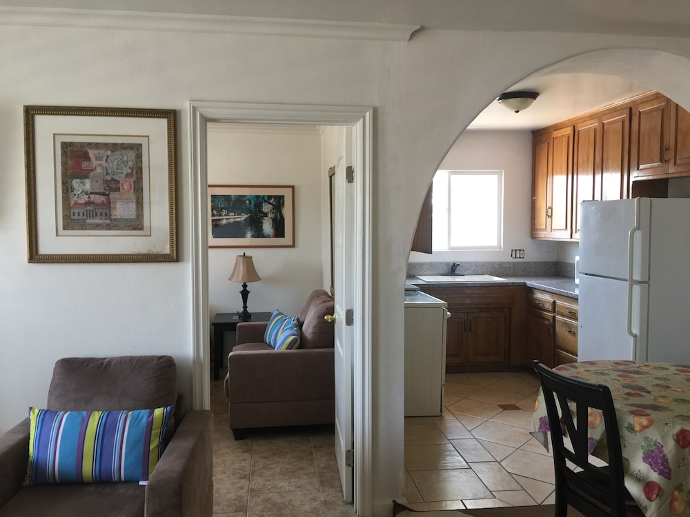 Shores Inn 29/50
