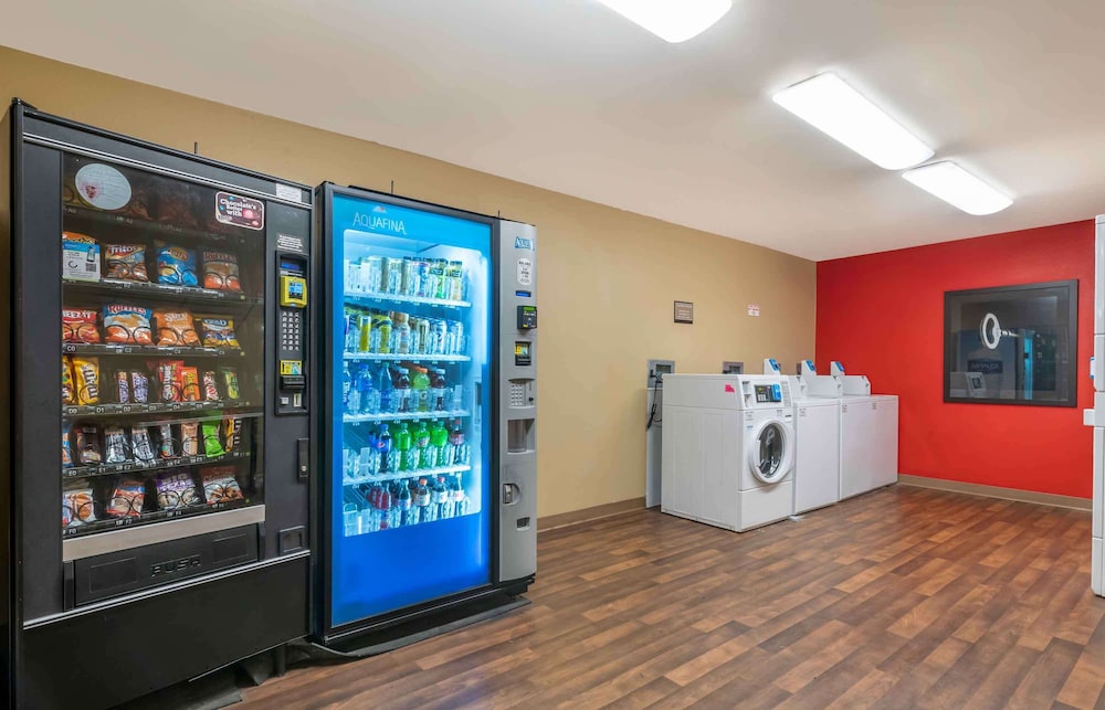 Extended Stay America Select Suites Gainesville I-75 28/33