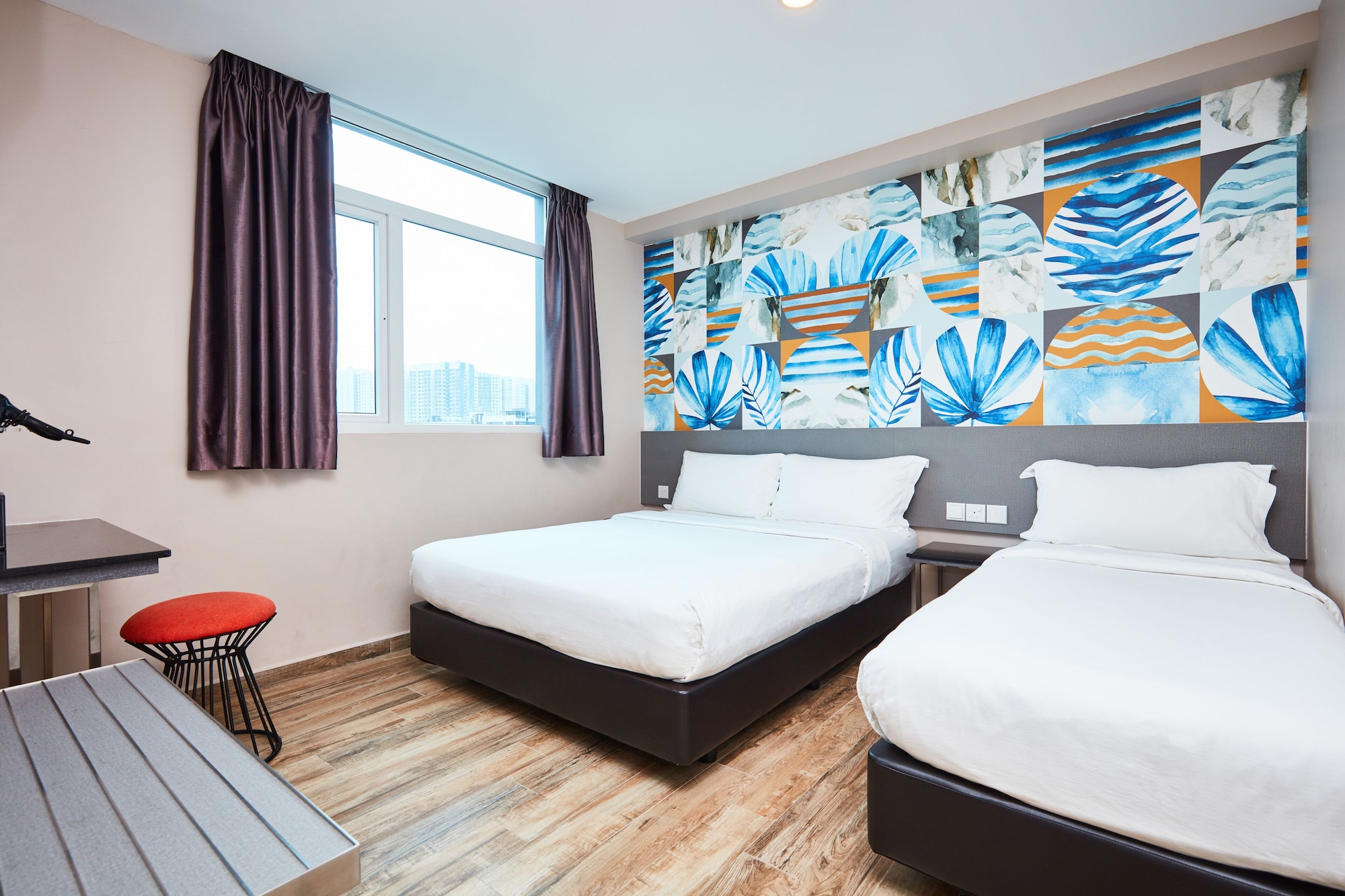 SUPERIOR, DOUBLE BED