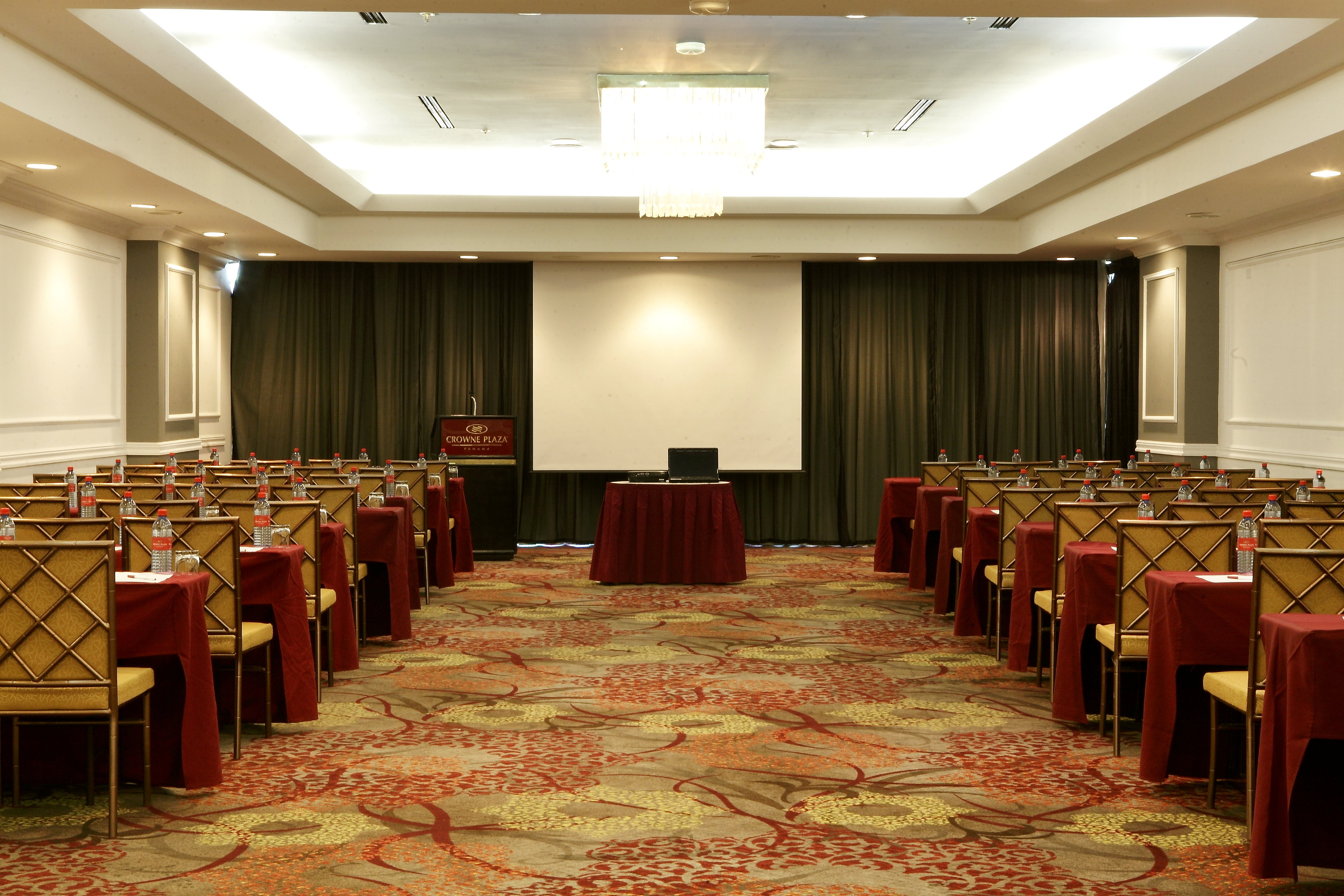 Crowne Plaza Panama 69/80