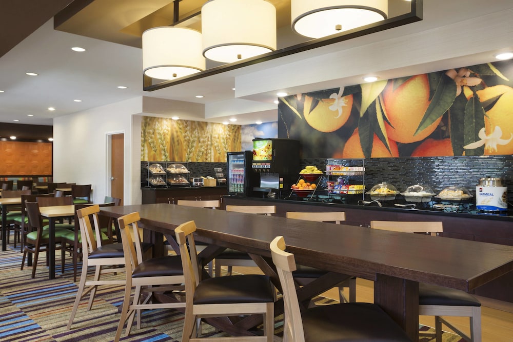 Fairfield Inn Suites Minneapolis St Paul Airport 37/53