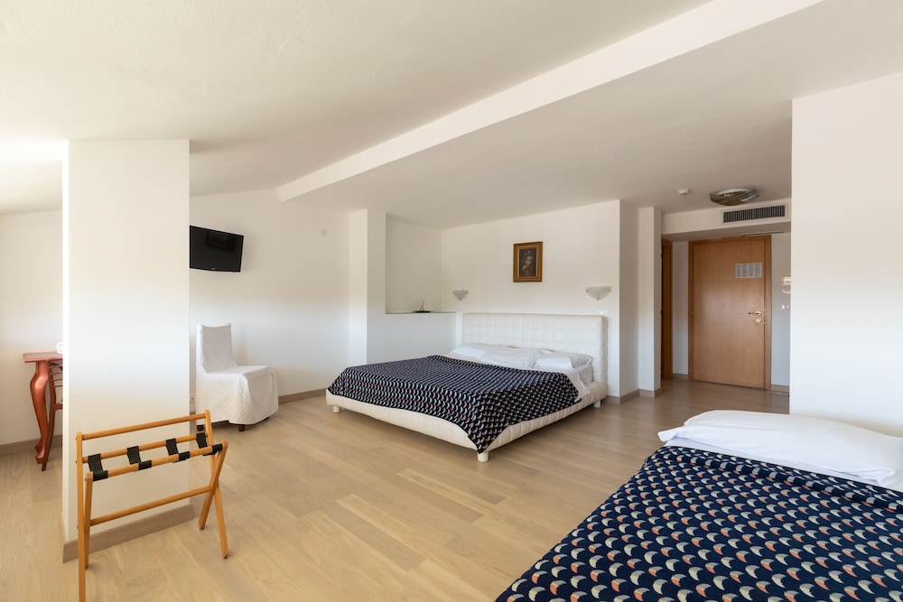 Hotel Cavallino Bianco 22/69