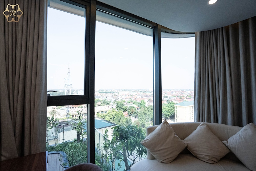 Cua Dong Luxury Hotel 53/70