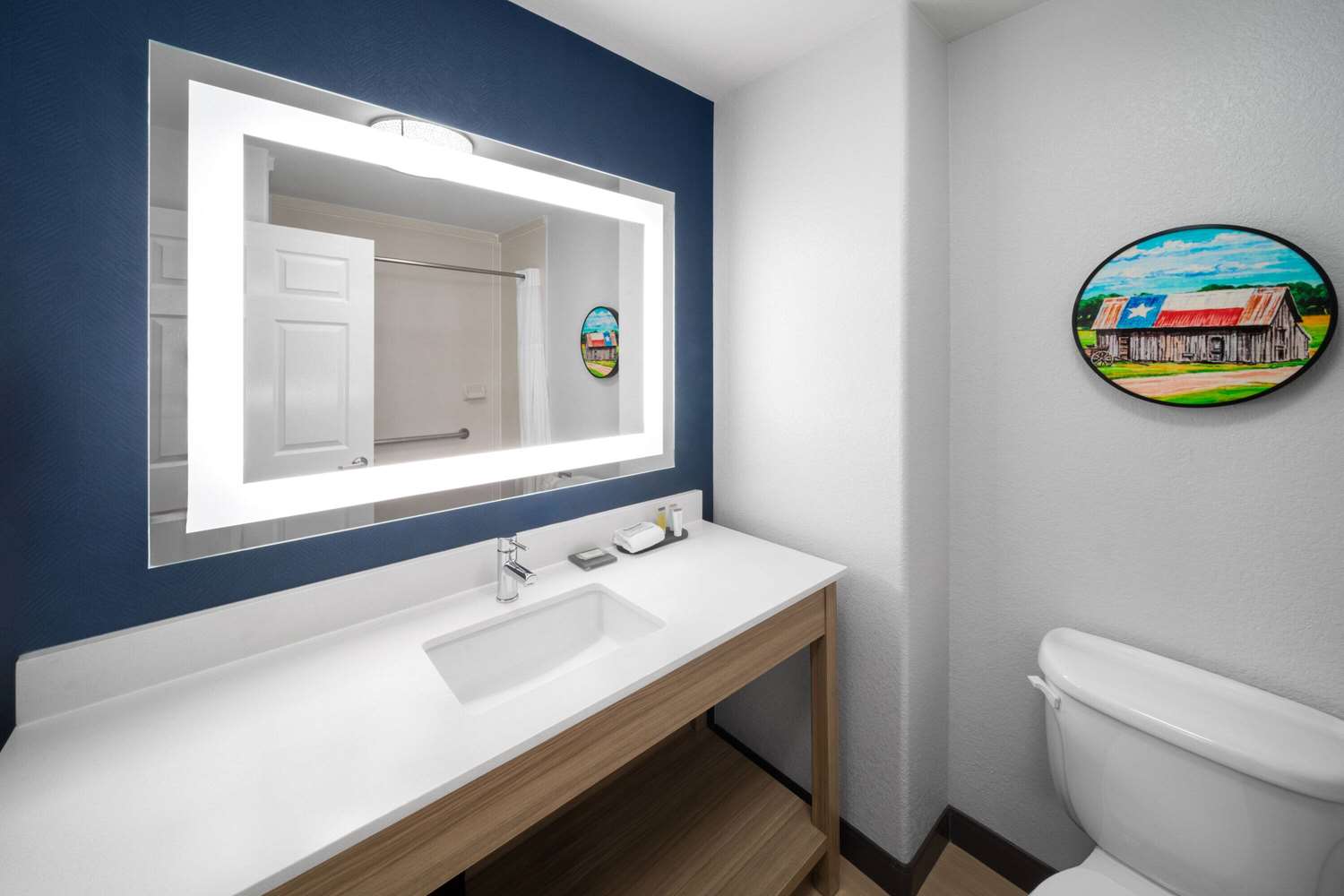 La Quinta Inn & Suites by Wyndham San Antonio Northwest 61/62