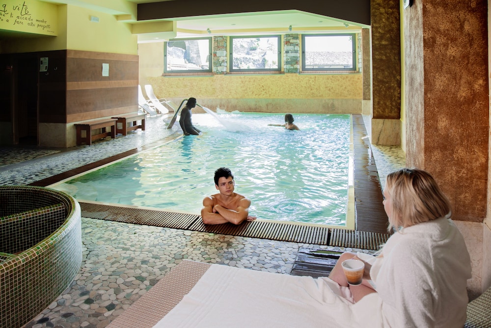 Hotel Lovere Resort And Spa 37/53
