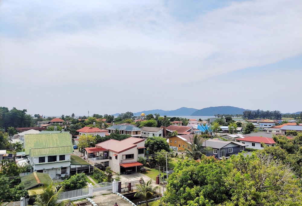 Megah D Aru Hotel Tanjung Aru Kota Kinabalu 47/50