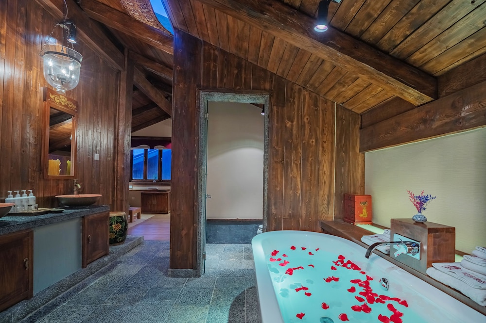 Arro Khampa by Zinc Journey Shangri-la 35/72